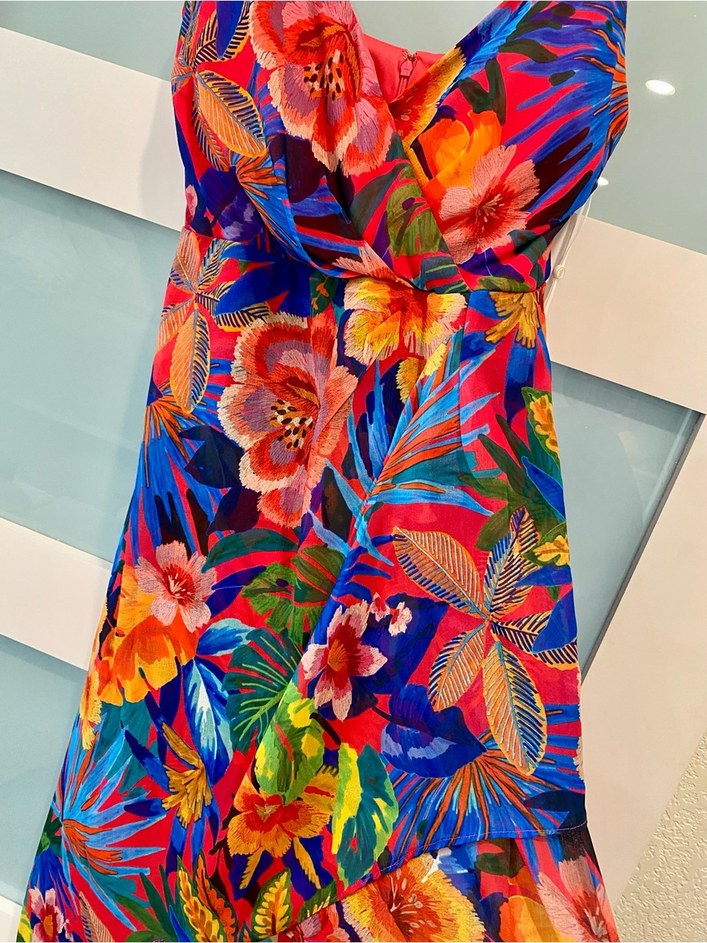 Sienna Floral Dress – Size 8 – NWT